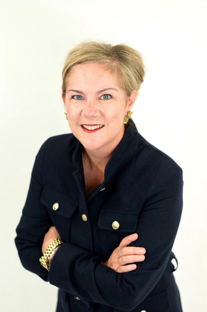 Portrait of Dana Wrinkle
