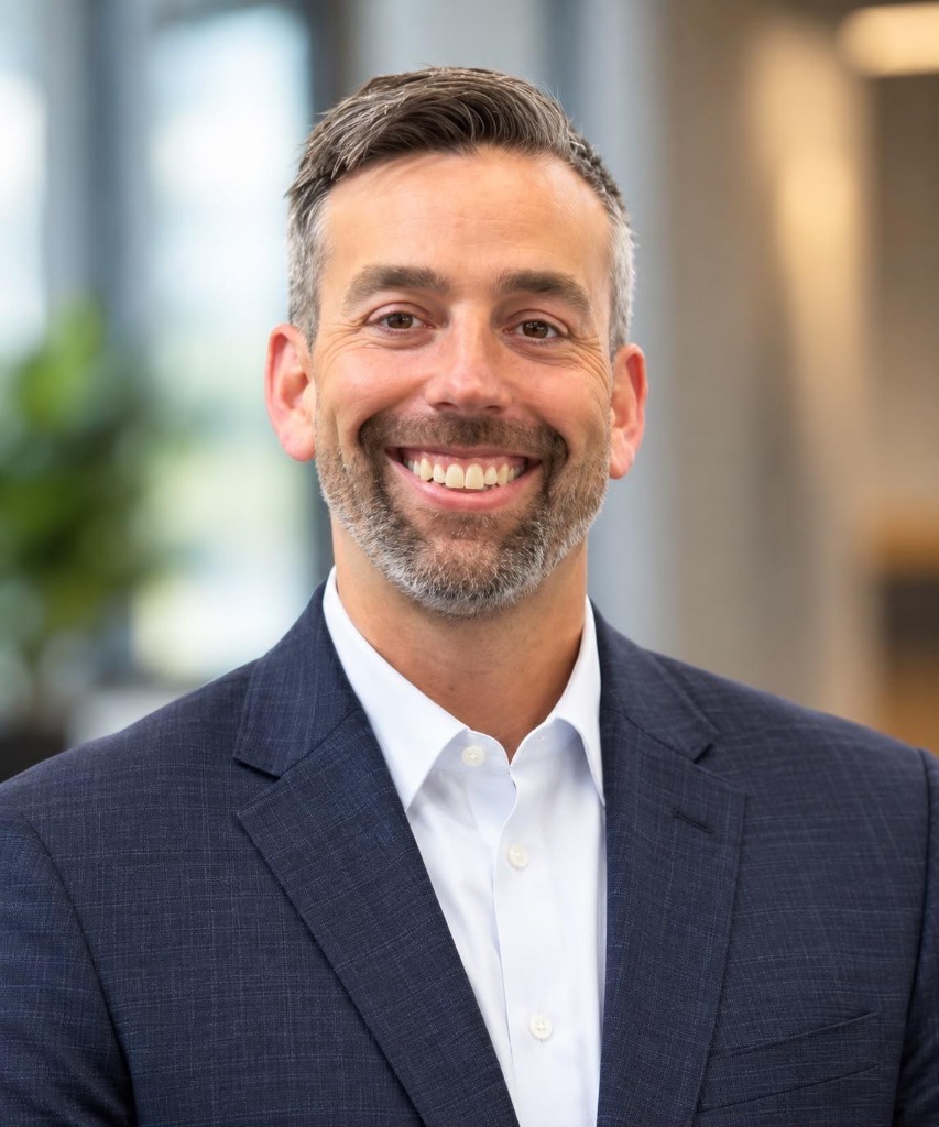 Portrait of Tim Wrinkle